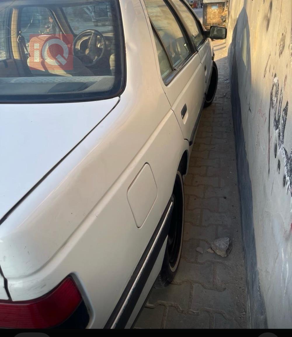 بيجو 405